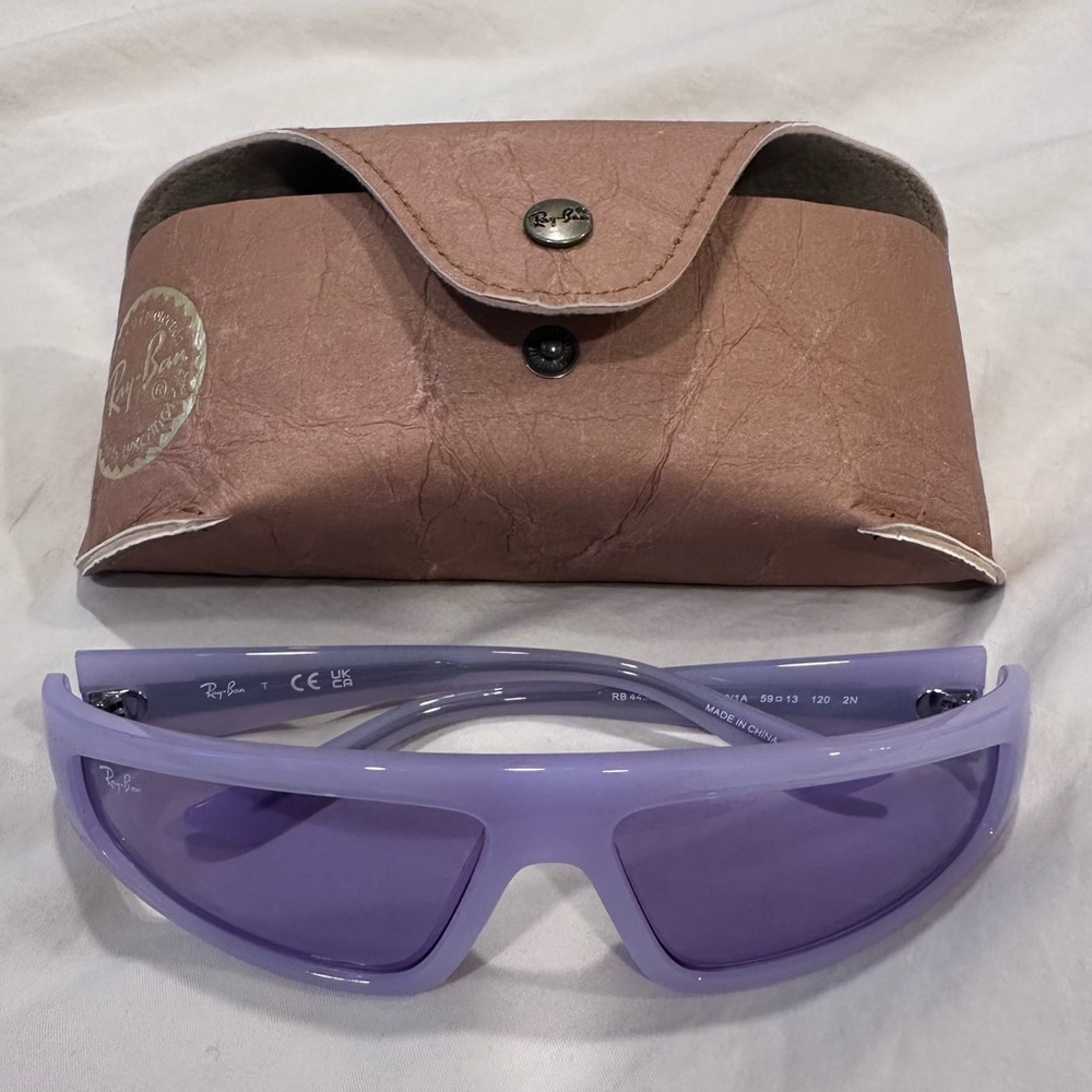Ray-Ban IZAZ BIO-BASED Polished Lilac Frame with Violet Lenses